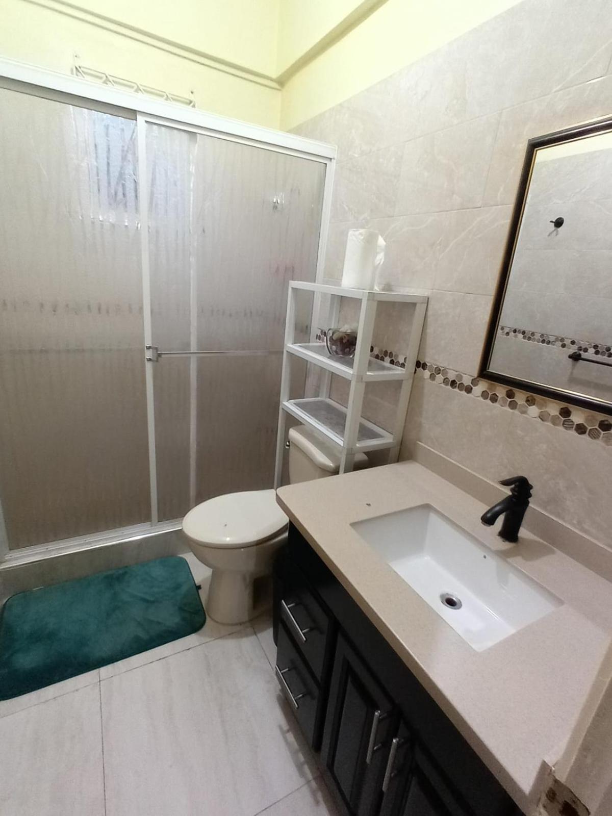 Spanish Town Royal Vybez Vacation Homes מראה חיצוני תמונה